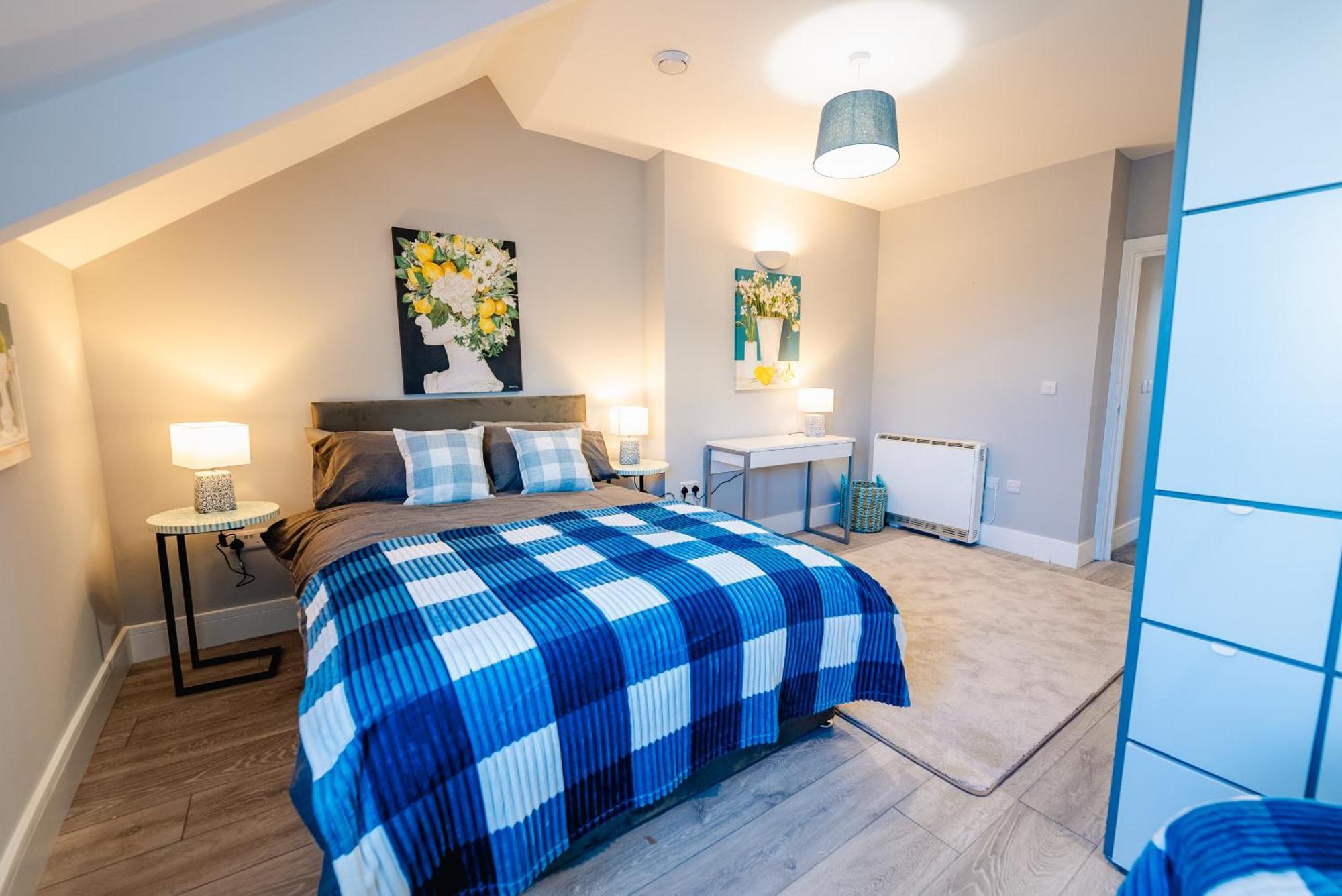 Luxury Spacious 2-Bed & High Ceiling Cardiff Exterior foto