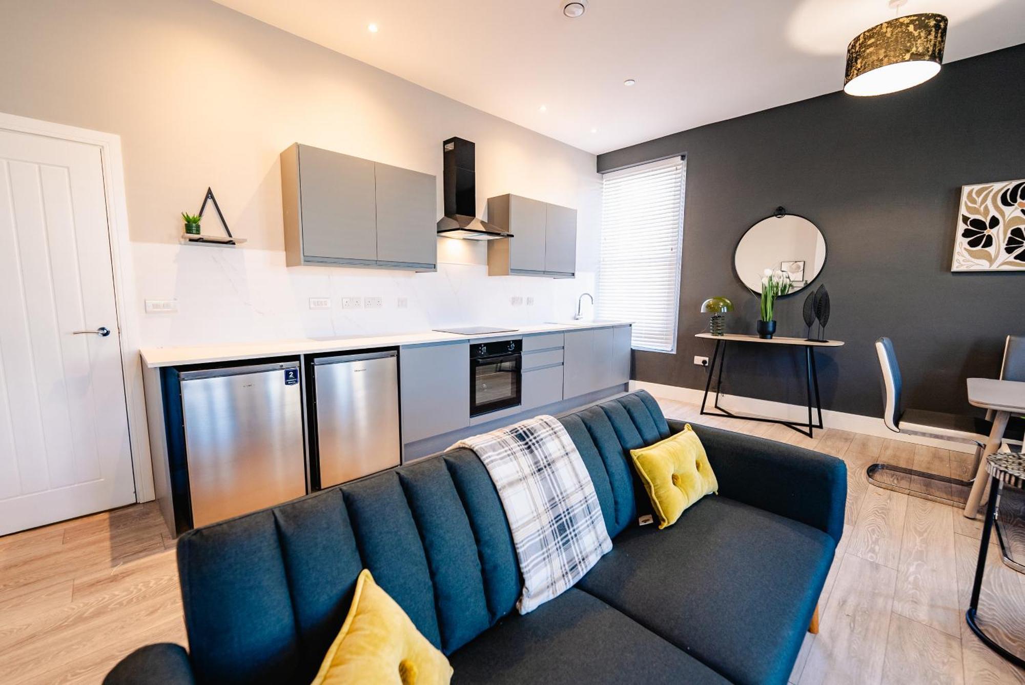 Luxury Spacious 2-Bed & High Ceiling Cardiff Exterior foto