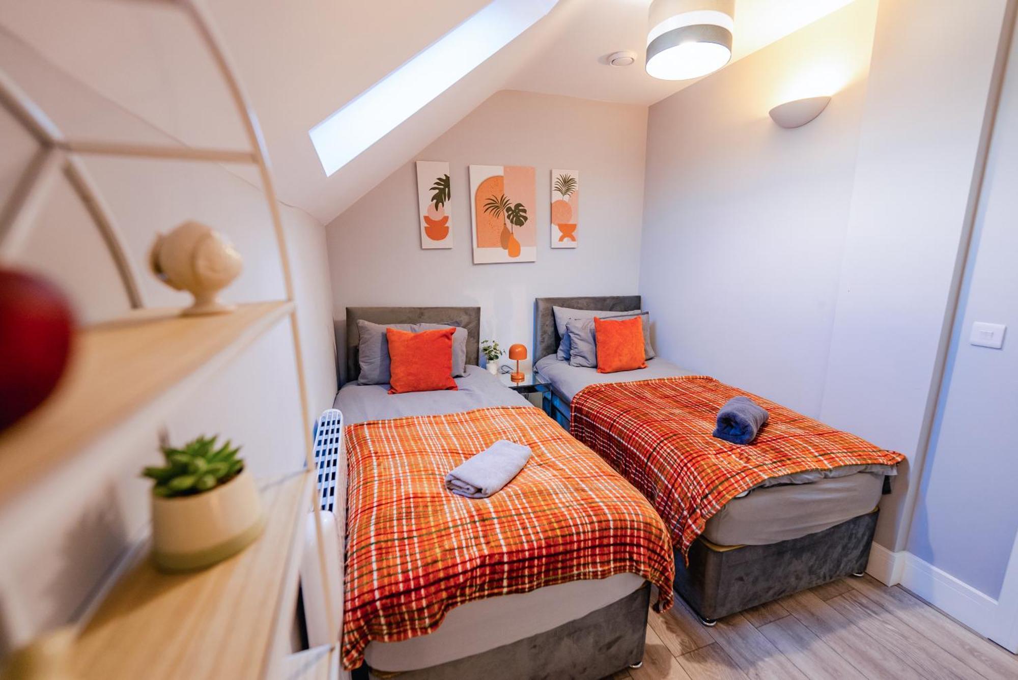 Luxury Spacious 2-Bed & High Ceiling Cardiff Exterior foto